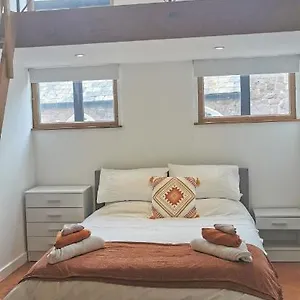 Apartment Apartment Two St Olaves Lookout, Exeter